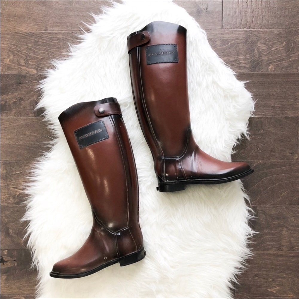 BURBERRY Rare Sienna Riding Boots. Excellent Cond.